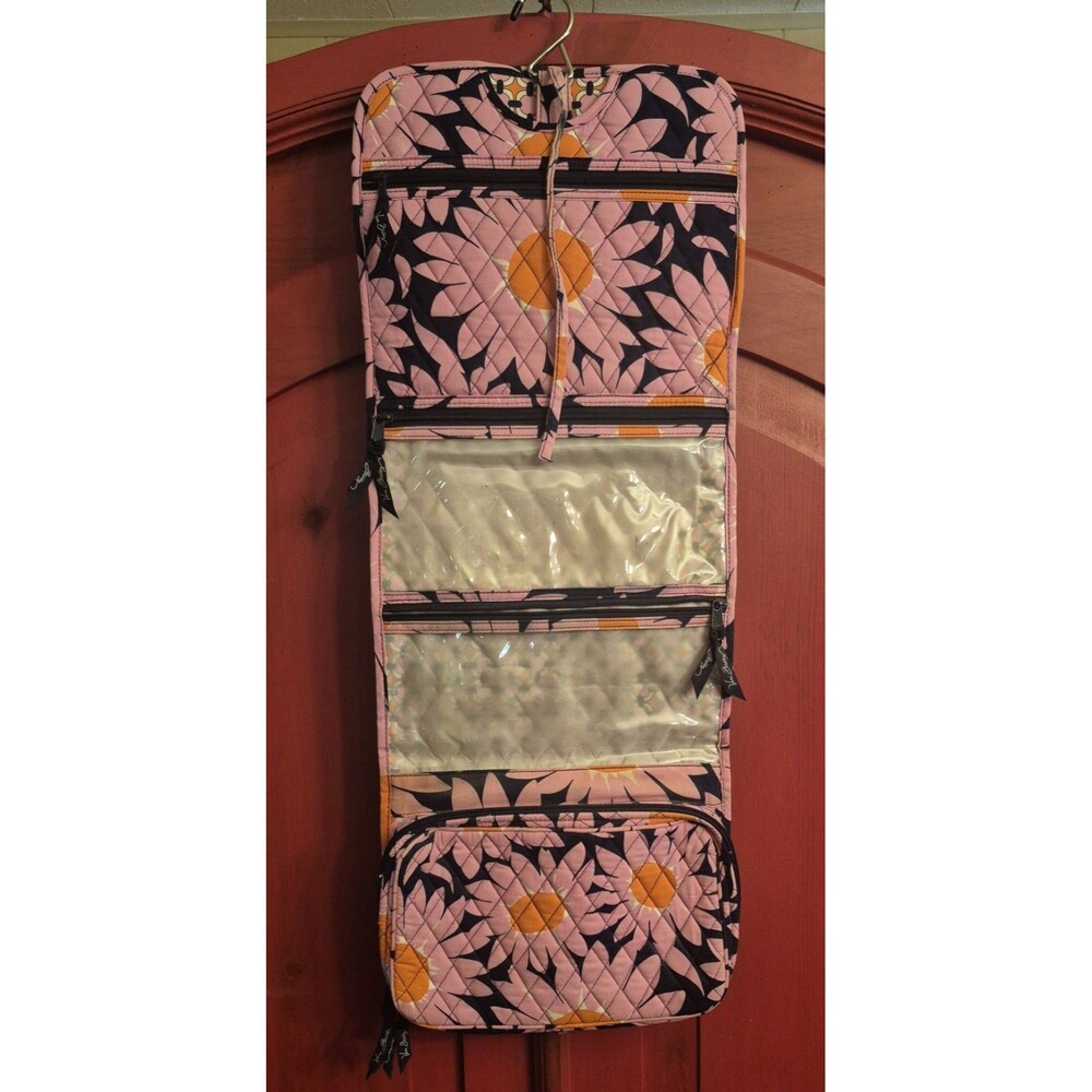 Vera Bradley LOVES ME Hanging Organizer Travel Cosmetic make up  Retired Bag EUC
